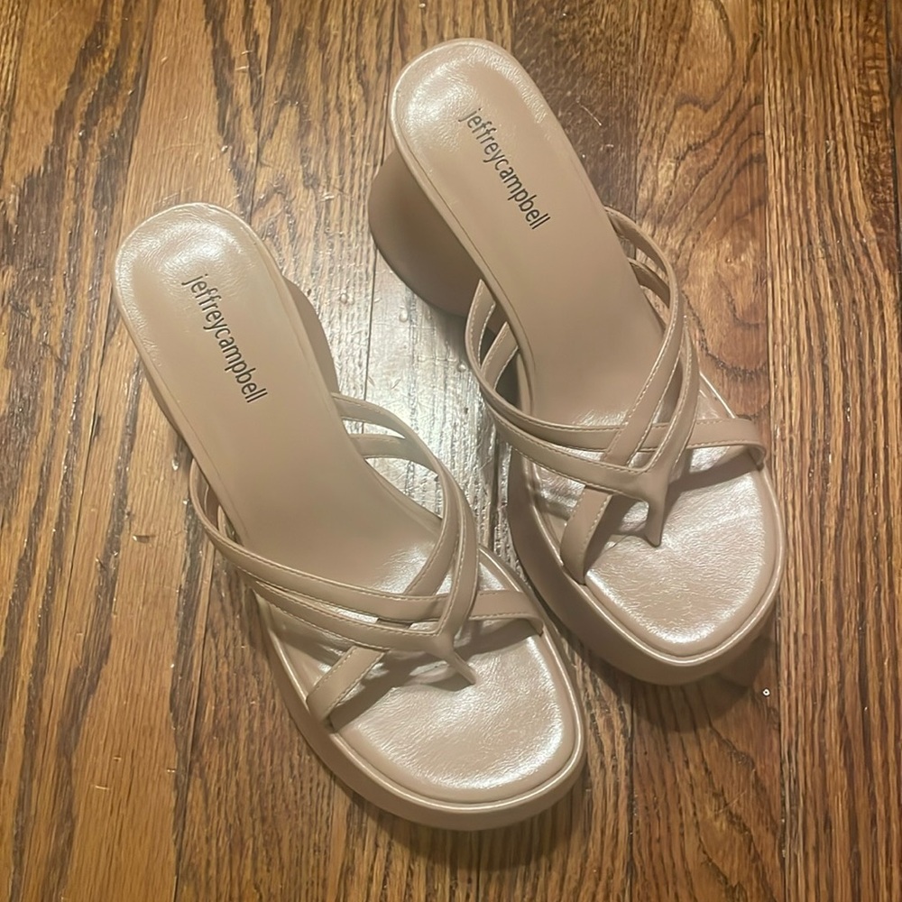 Jefferey Campbell Like New tan platform sandals Size 8